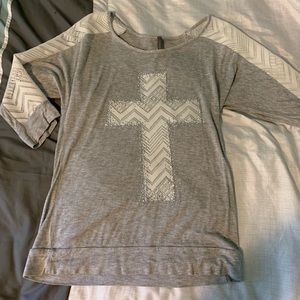 3/4 Sleeve Cross Top